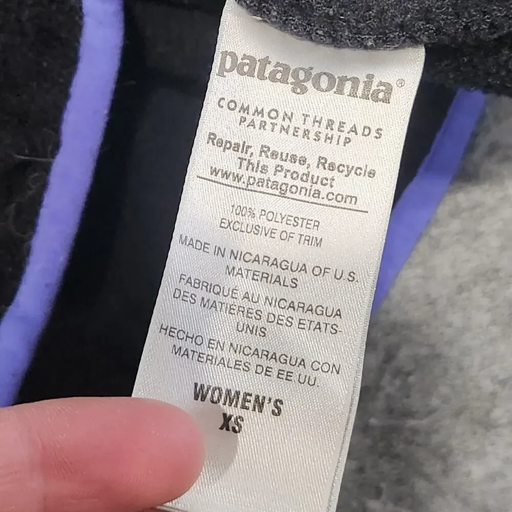 Patagonia Womens XS Lightweight Synchilla Snap T‎ Fleece Pullover Jacket Black